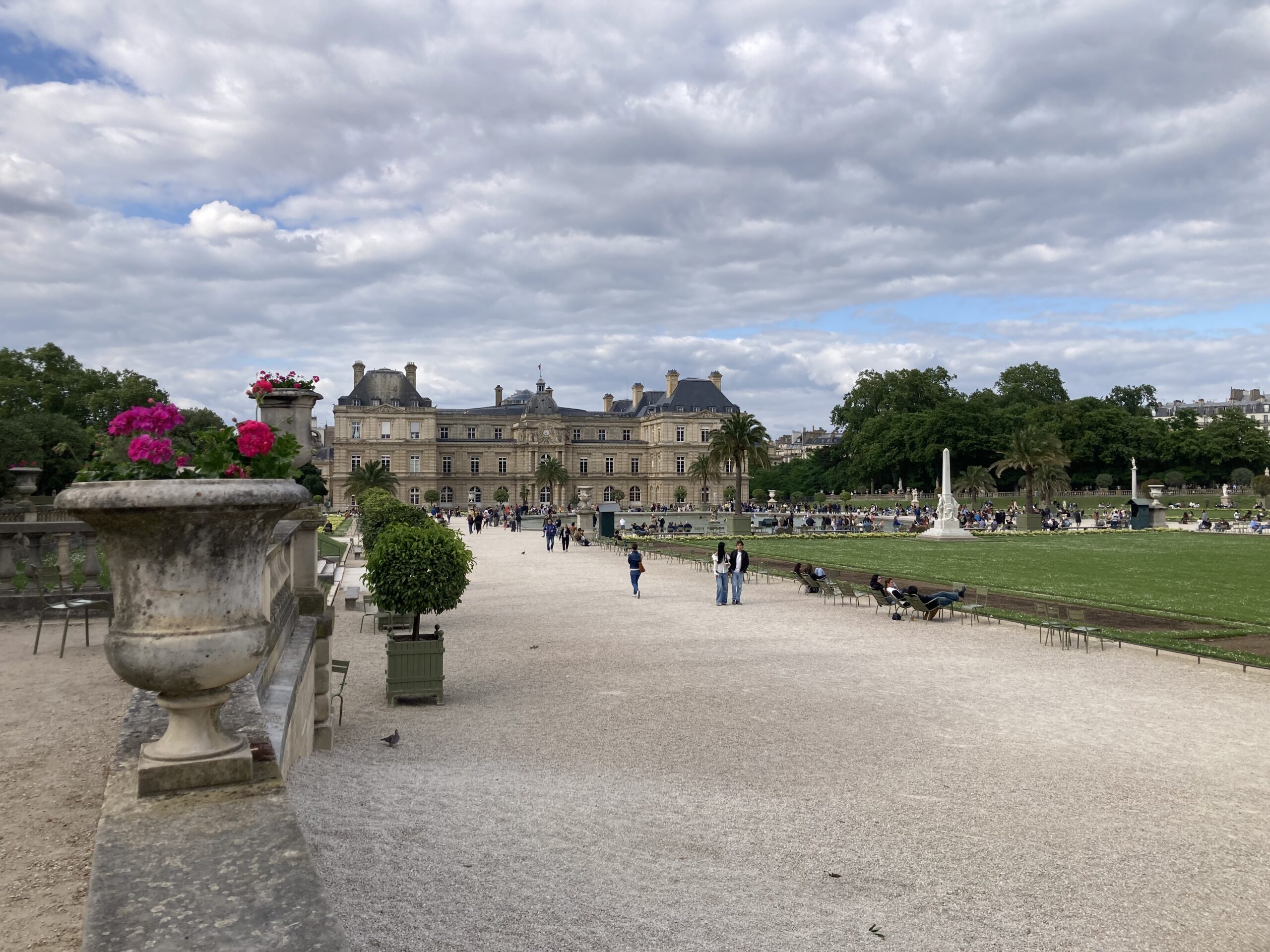 Les symboles cachés de la Rive gauche – Image 6