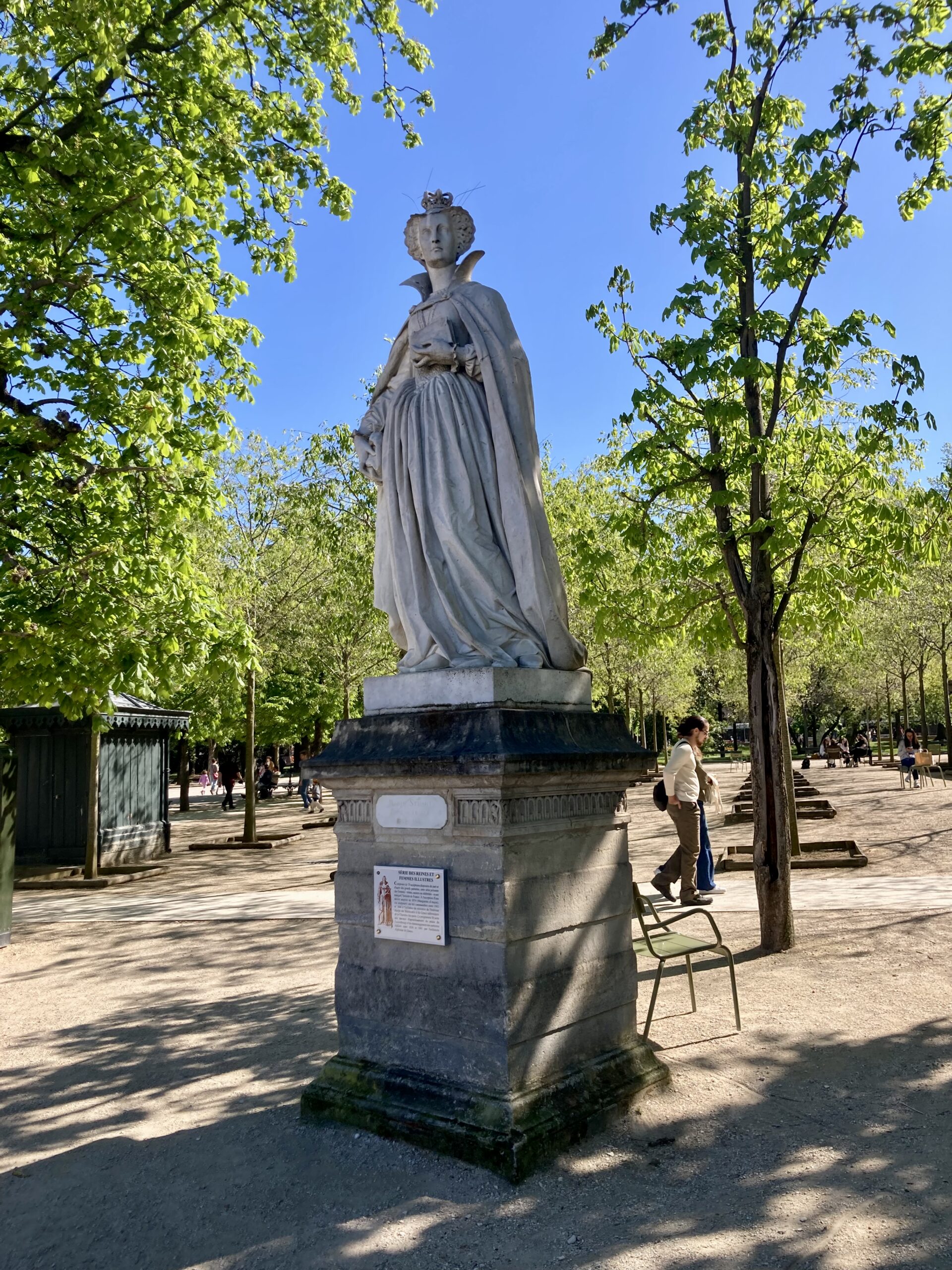 Les symboles cachés de la Rive gauche – Image 3