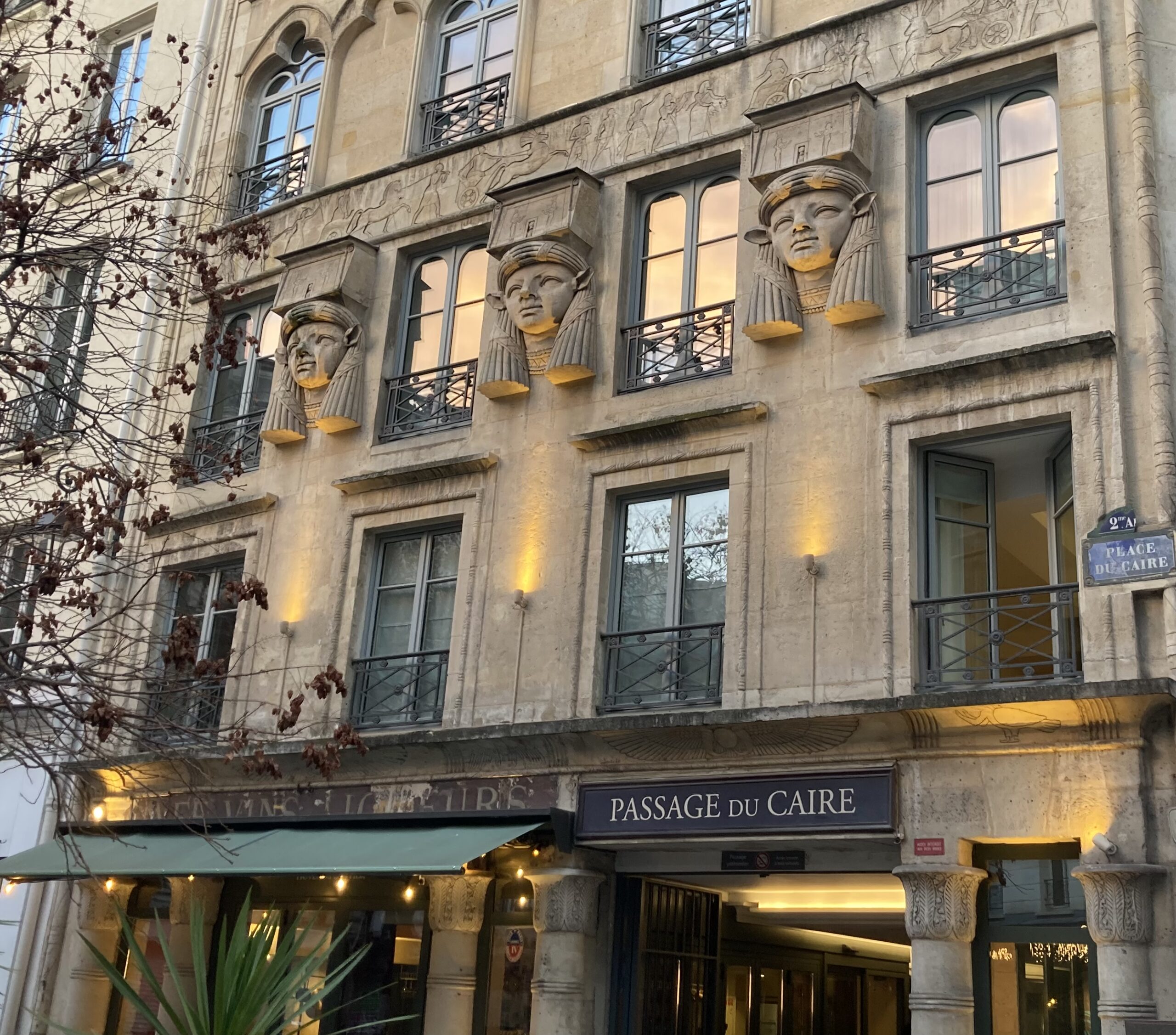 Paris maudit 2 : du Sentier aux Halles