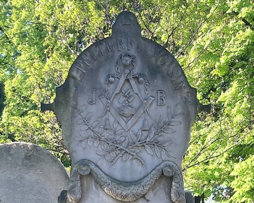 Le Père Lachaise des francs-maçons
