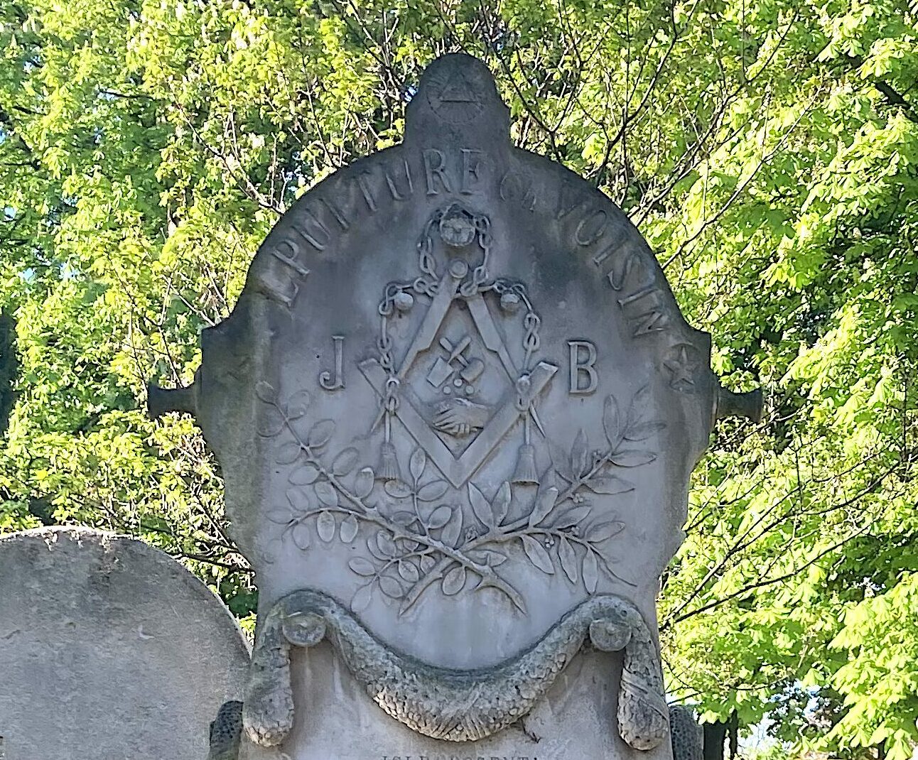Le Père Lachaise des francs-maçons