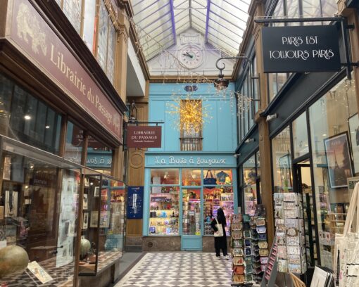 Les passages couverts parisiens