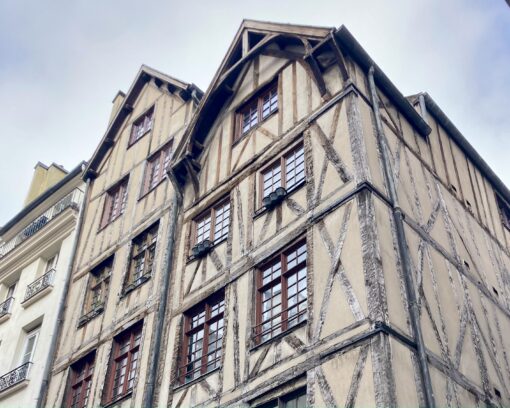 Le Paris des sorcières