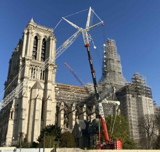 Notre-Dame de Paris : Histoire et légendes au temps des bâtisseurs – Image 2
