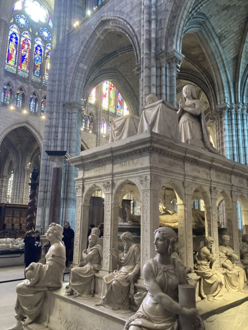 La basilique Saint-Denis - Sous Les Pavés