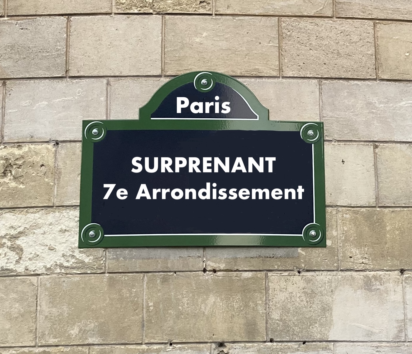 Surprenant 7e Arrondissement